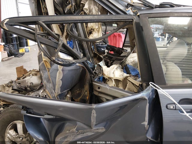 44736204 :رقم المزاد ، JTEHF21A730116154 vin ، 2003 Toyota Highlander Limited V6 مزاد بيع