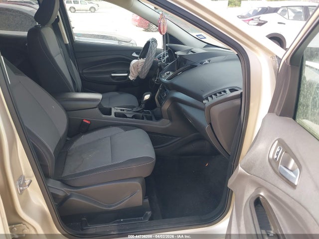 1FMCU0GD5JUA32605 Ford ESCAPE SE