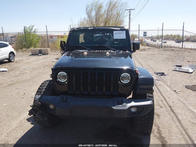 1C4HJXDG7JW222128 Jeep Wrangler Unlimited Sport S 4x4