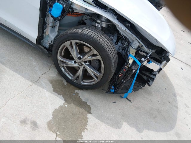 Продаж на аукціоні авто 2024 Audi E-tron Gt Premium Plus Quattro, vin: WAUFJBFW1R7004445, номер лоту: 44736216