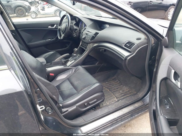44736241 :رقم المزاد ، JH4CU2F6XBC012391 vin ، 2011 Acura Tsx 2.4 مزاد بيع