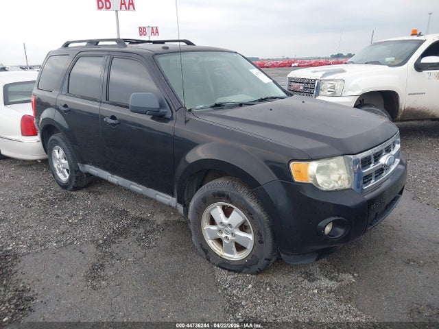 2010 Ford Escape Xlt მანქანა იყიდება აუქციონზე, vin: 1FMCU0D79AKC61069, აუქციონის ნომერი: 44736244