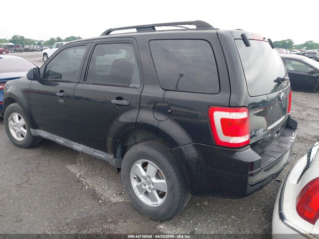 2010 Ford Escape Xlt მანქანა იყიდება აუქციონზე, vin: 1FMCU0D79AKC61069, აუქციონის ნომერი: 44736244