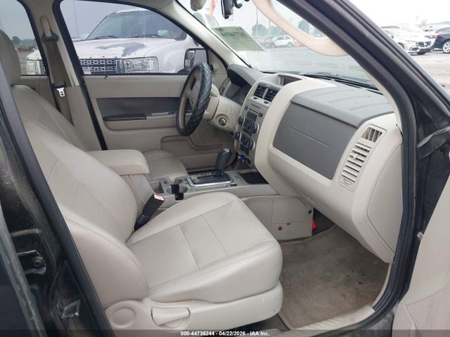 2010 Ford Escape Xlt მანქანა იყიდება აუქციონზე, vin: 1FMCU0D79AKC61069, აუქციონის ნომერი: 44736244