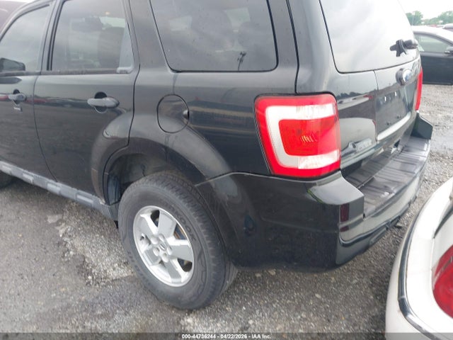 2010 Ford Escape Xlt მანქანა იყიდება აუქციონზე, vin: 1FMCU0D79AKC61069, აუქციონის ნომერი: 44736244