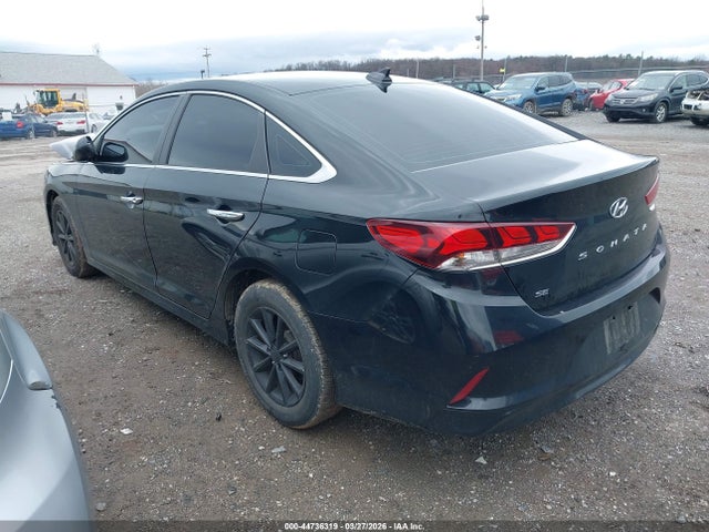 2019 HYUNDAI SONATA 5NPE24AF8KH787702 Photo 2