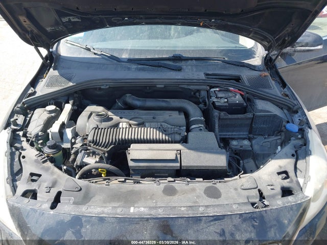 2013 Volvo S60 T5 მანქანა იყიდება აუქციონზე, vin: YV1612FH2D1222128, აუქციონის ნომერი: 44736325