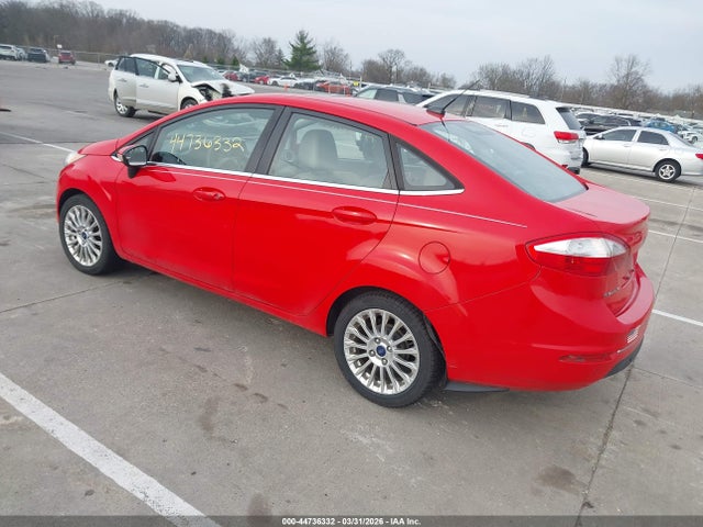 Ford Fiesta Titanium 2015 3FADP4CJ8FM111724 Image 3