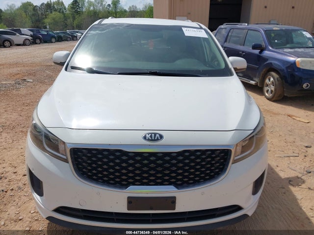 44736349 :رقم المزاد ، KNDMB5C19H6282600 vin ، 2017 Kia Sedona Lx مزاد بيع