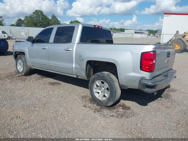 2018 CHEVROLET SILVERADO 1500 3GCPCREC9JG410905 Photo 2