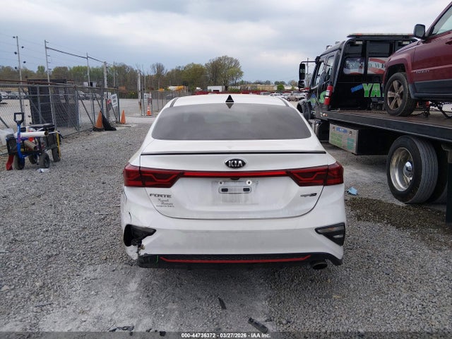 2021 Kia Forte Gt-line მანქანა იყიდება აუქციონზე, vin: 3KPF34AD1ME342712, აუქციონის ნომერი: 44736372