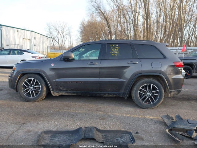 Продажа на аукционе авто 2018 Jeep Grand Cherokee Trailhawk 4x4, vin: 1C4RJFLG7JC504402, номер лота: 44736394