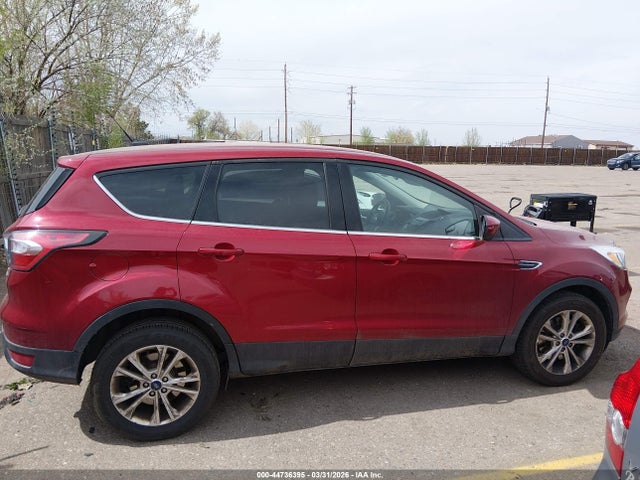 1FMCU9G94HUA62804 Ford ESCAPE SE