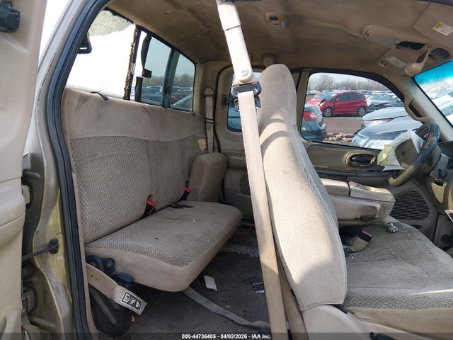 44736405 :رقم المزاد ، 1FTRX18L21NA29740 vin ، 2001 Ford F-150 Lariat/xl/xlt مزاد بيع