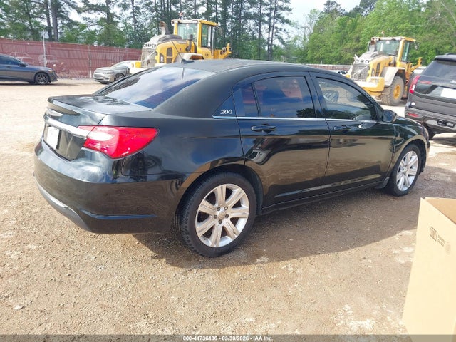 Продаж на аукціоні авто 2013 Chrysler 200 Touring, vin: 1C3CCBBB7DN694455, номер лоту: 44736430