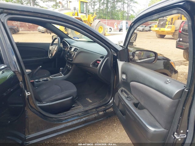 Продаж на аукціоні авто 2013 Chrysler 200 Touring, vin: 1C3CCBBB7DN694455, номер лоту: 44736430