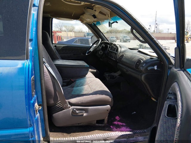Продажа на аукционе авто 1998 Dodge Ram 1500 St, vin: 3B7HF13Y1WG211351, номер лота: 44736442