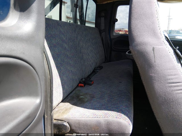 Продажа на аукционе авто 1998 Dodge Ram 1500 St, vin: 3B7HF13Y1WG211351, номер лота: 44736442