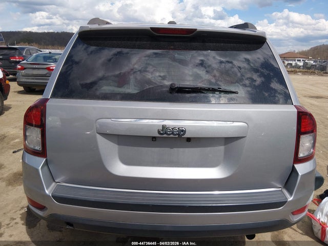 44736445 :رقم المزاد ، 1C4NJCBAXGD633957 vin ، 2016 Jeep Compass Sport مزاد بيع