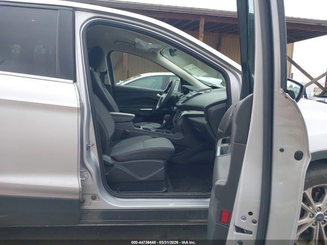 2017 FORD ESCAPE 1FMCU0GD6HUE74772 Photo 4