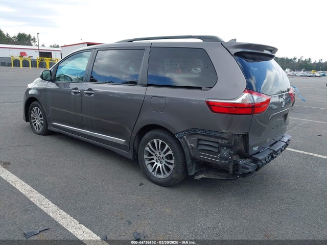 Aukcja sprzedaży 2020 Toyota Sienna Xle, vin: 5TDYZ3DC7LS059529, numer aukcji: 44736452