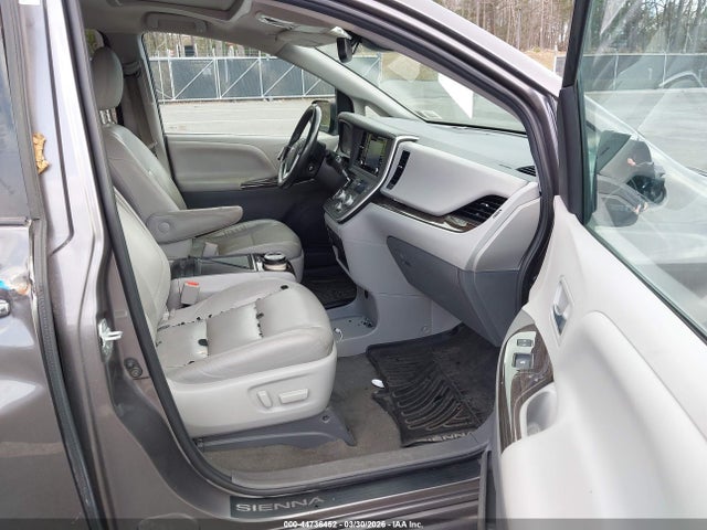 Aukcja sprzedaży 2020 Toyota Sienna Xle, vin: 5TDYZ3DC7LS059529, numer aukcji: 44736452