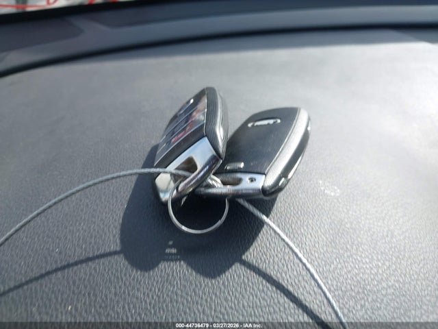 2019 KIA NIRO PLUG-IN HYBRID KNDCC3LD8K5331869 Photo 10