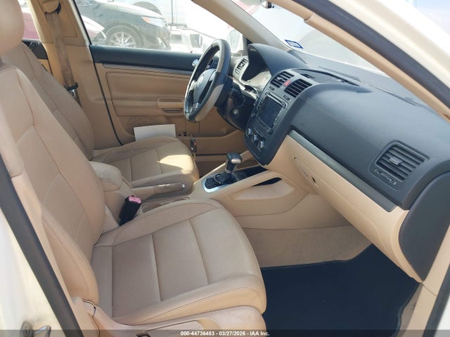 44736483 :رقم المزاد ، 3VWRM71K48M057893 vin ، 2008 Volkswagen Jetta Se/sel مزاد بيع