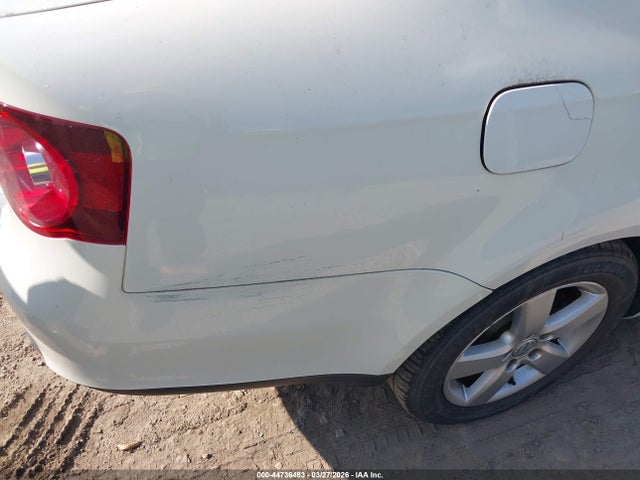 44736483 :رقم المزاد ، 3VWRM71K48M057893 vin ، 2008 Volkswagen Jetta Se/sel مزاد بيع
