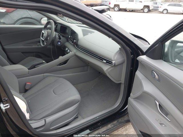 2026 Hyundai Elantra Se მანქანა იყიდება აუქციონზე, vin: KMHLL4DGXTU103101, აუქციონის ნომერი: 44736523