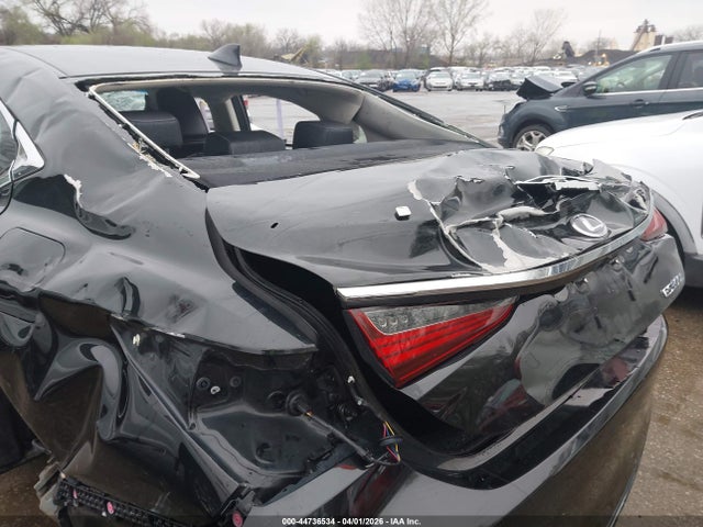 44736534 :رقم المزاد ، JTHB21B19K2033812 vin ، 2019 Lexus Es 300h مزاد بيع