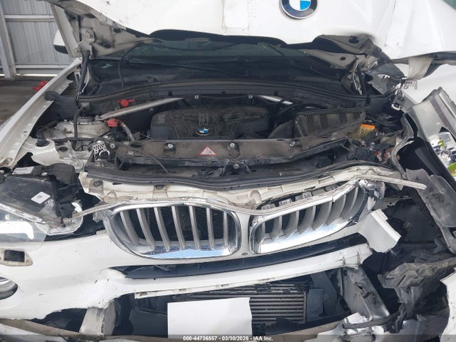 2016 BMW X3 5UXWX9C52G0D67625 Photo 9