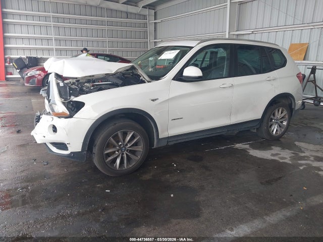 2016 BMW X3 5UXWX9C52G0D67625 Photo 1