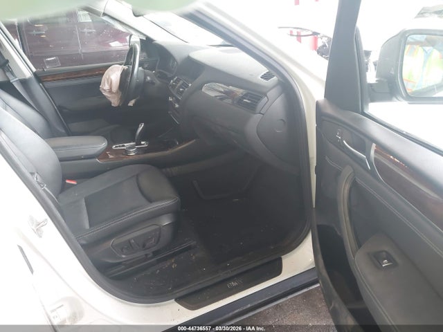 2016 BMW X3 5UXWX9C52G0D67625 Photo 4