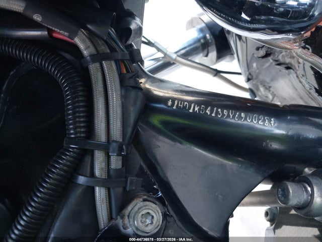 2009 HARLEY-DAVIDSON FLHX 1HD1KB4139Y690028 Photo 9