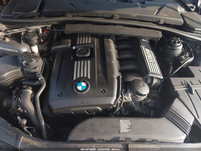 44736600 :رقم المزاد ، WBAPK5G59BNN29327 vin ، 2011 Bmw 328i Xdrive مزاد بيع
