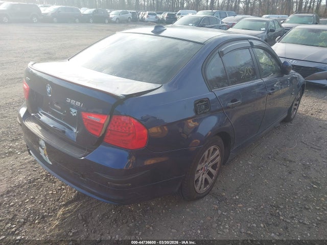44736600 :رقم المزاد ، WBAPK5G59BNN29327 vin ، 2011 Bmw 328i Xdrive مزاد بيع