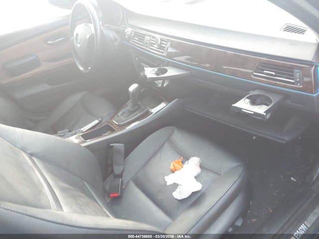 44736600 :رقم المزاد ، WBAPK5G59BNN29327 vin ، 2011 Bmw 328i Xdrive مزاد بيع