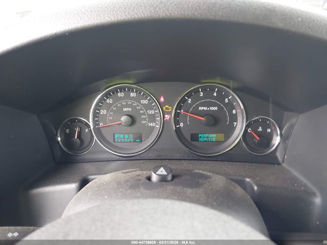 2007 Jeep Commander Sport მანქანა იყიდება აუქციონზე, vin: 1J8HG48P07C573263, აუქციონის ნომერი: 44736609