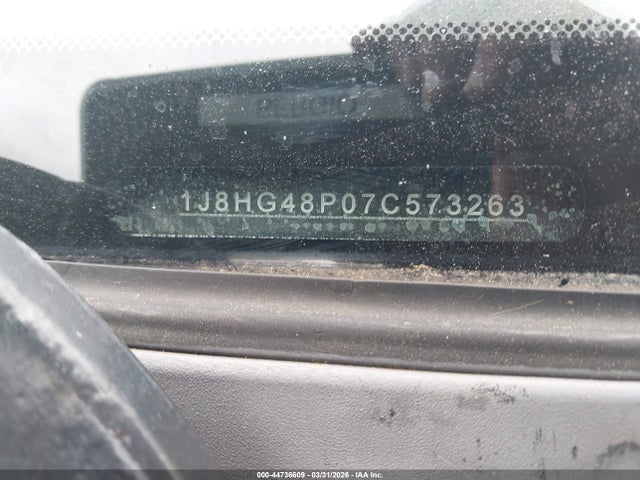 2007 Jeep Commander Sport მანქანა იყიდება აუქციონზე, vin: 1J8HG48P07C573263, აუქციონის ნომერი: 44736609