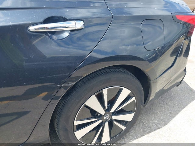 1N4BL4DV6NN311333 Nissan Altima Sv Fwd