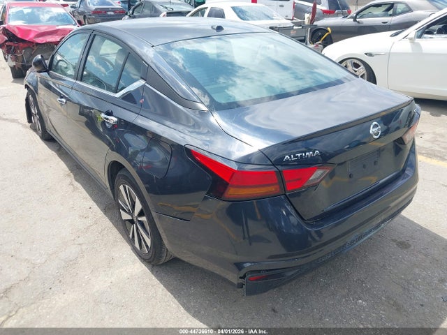 1N4BL4DV6NN311333 Nissan Altima Sv Fwd
