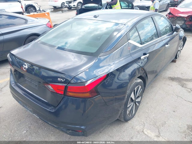 1N4BL4DV6NN311333 Nissan Altima Sv Fwd