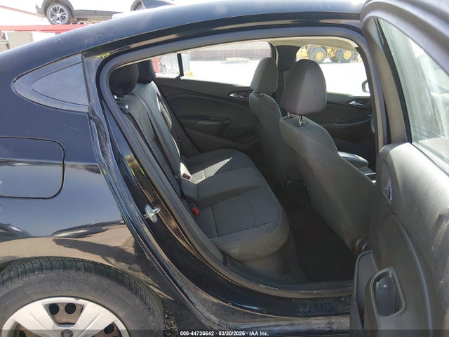 1G1BC5SM8J7188443 Chevrolet Cruze Ls Auto
