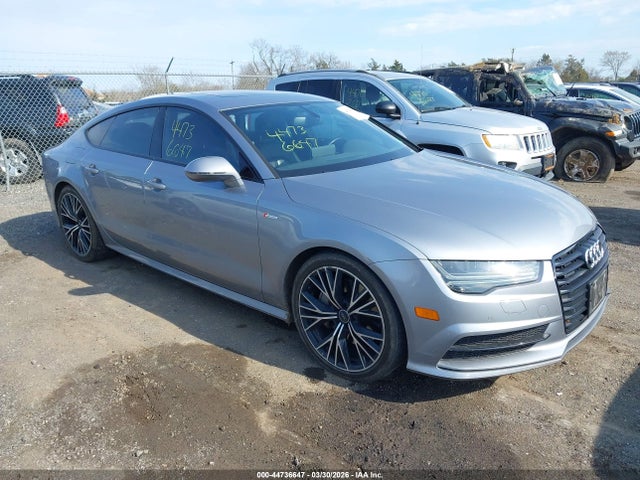 2017 AUDI A7 WAUW2AFCXHN058334