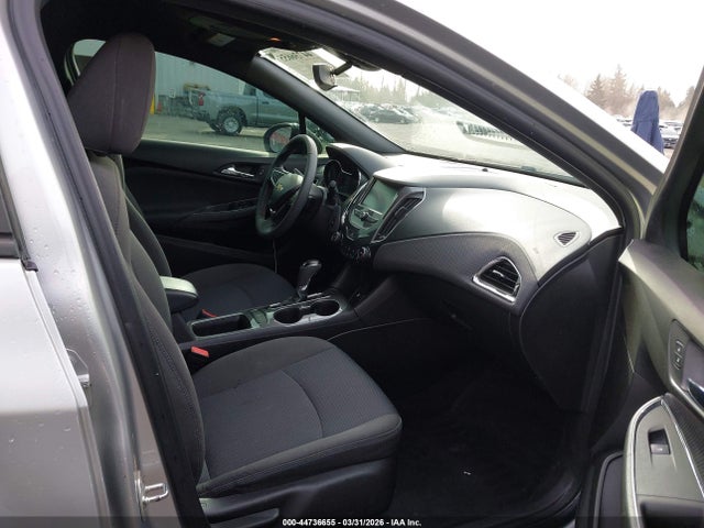 3G1BE6SM5JS651933 Chevrolet Cruze Lt Auto