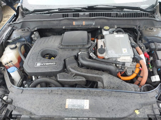 44736664 :رقم المزاد ، 3FA6P0LU9JR275765 vin ، 2018 Ford Fusion Hybrid Se مزاد بيع