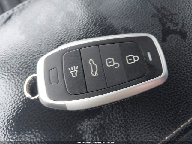 44736664 :رقم المزاد ، 3FA6P0LU9JR275765 vin ، 2018 Ford Fusion Hybrid Se مزاد بيع