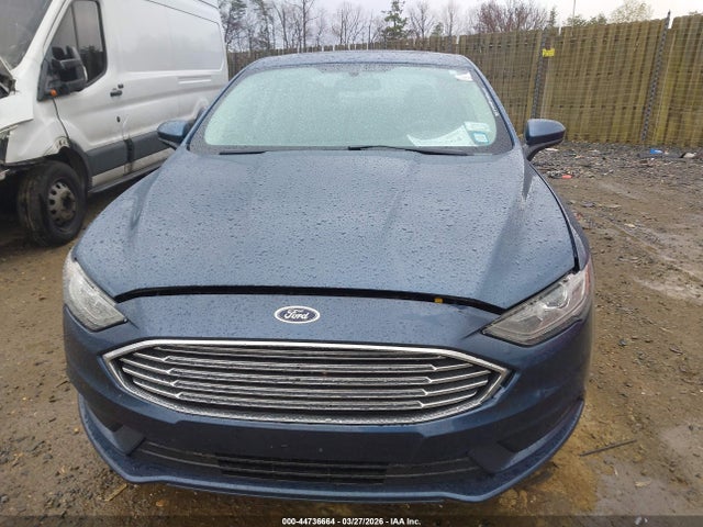44736664 :رقم المزاد ، 3FA6P0LU9JR275765 vin ، 2018 Ford Fusion Hybrid Se مزاد بيع