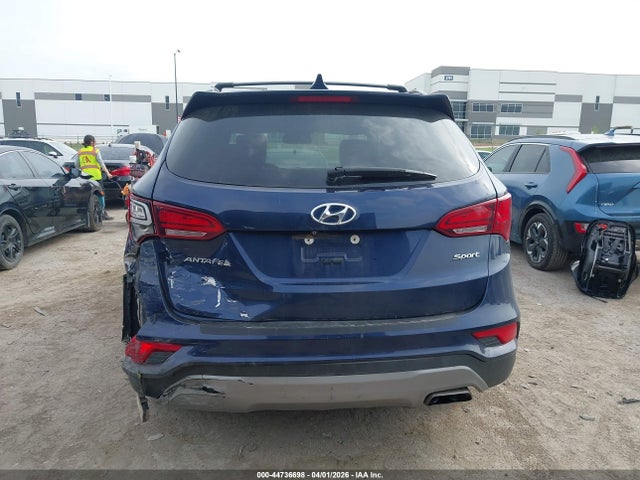 44736698 :رقم المزاد ، 5XYZU3LB1HG470960 vin ، 2017 Hyundai Santa Fe Sport 2.4l مزاد بيع